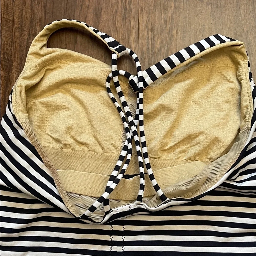 Lululemon Free To Be Tank Strappy Classic Stripe Black White stripes 4 - Picture 10 of 12